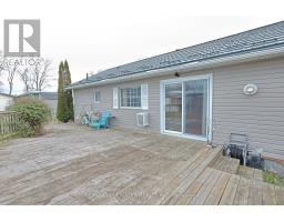 Kitchen - 39 St Andrews Place, South Huron, ON N0M1T0 Photo 3