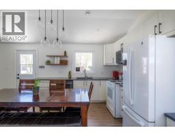 4pc Bathroom - 197 Cedar Drive, Turkey Point, ON N0E1T0 Photo 5