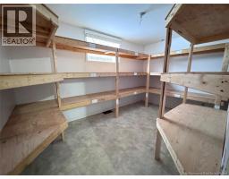 811 815 Victoria Street, Edmundston, NB E3V3T3 Photo 5