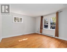 358 360 St Margarets Bay Road, Armdale, NS B3N1J9 Photo 3