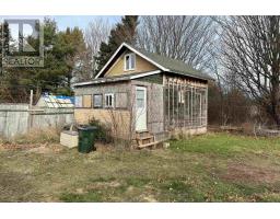 Kitchen - 9 Victor Avenue, Amherst, NS B4H2L3 Photo 5
