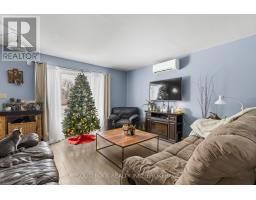 Dining room - 43 45 Railway Street, Lansdowne Village, ON K0E1L0 Photo 3