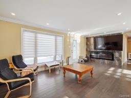 Kitchen - 570 Rue Burns, Gatineau, QC J8P6S5 Photo 2