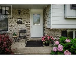 Utility room - 15 Balcarres Road, London North, ON N5X2H5 Photo 2