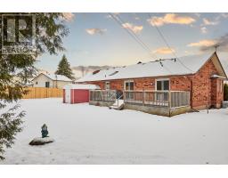 Kitchen - 28 Neals Drive, Kawartha Lakes, ON L0B1K0 Photo 5