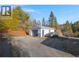 Living room - 3657 Loch Lomond, Saint John, NB E2N1C1 Photo 4