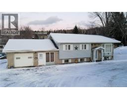 711 Victoria Street, Edmundston, NB E3V3S9 Photo 3