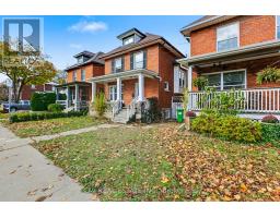 Bedroom - 122 Montrose Street, Windsor, ON N8X1A3 Photo 3