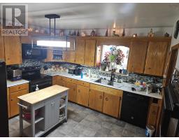 Kitchen - 66 Macleod Street, Sydney, NS B1N1B3 Photo 5