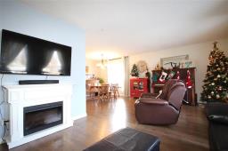 Primary Bedroom - 10 Grundy Place, Carman, MB R0G0J0 Photo 3