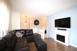 Dining room - 10 Grundy Place, Carman, MB R0G0J0 Photo 5