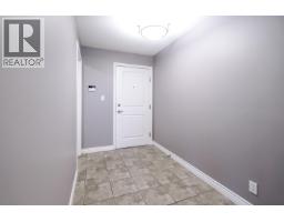 Primary Bedroom - 764 Government Street Unit 101, Penticton, BC V2A4T3 Photo 3