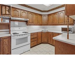 Living room - 6392 Perth Road, Frontenac, ON K0H2L0 Photo 5