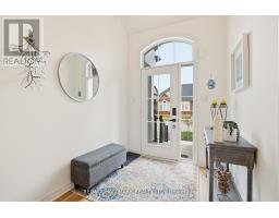 Bedroom 3 - 18 Mclean Avenue, Collingwood, ON L9Y3V2 Photo 5