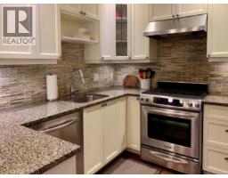 Bedroom - 8 675 Superior St, Victoria, BC V8V1V1 Photo 3