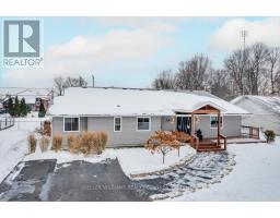Living room - 207 South Channel Drive, Georgina, ON L4P2N4 Photo 2
