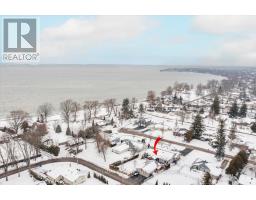 Primary Bedroom - 207 South Channel Drive, Georgina, ON L4P2N4 Photo 5