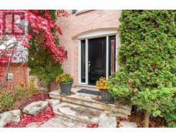 Bedroom - 18 Harrowsmith Place, Richmond Hill, ON L4E2J9 Photo 2