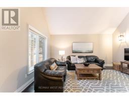 Exercise room - 18 Harrowsmith Place, Richmond Hill, ON L4E2J9 Photo 5