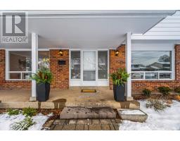 Family room - 171 Sherwood Rise, Hamilton, ON L8T1P4 Photo 5