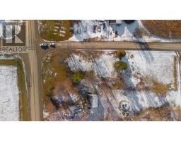 21938 Pratt Siding Road, Southwest Middlesex, ON N0L1M0 Photo 5