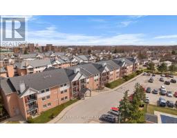 Living room - 147 130 Conway Drive, London South, ON N6E3M9 Photo 2