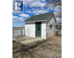 204 Grand Avenue, Image 3