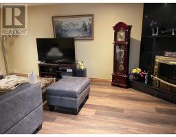 Great room - 5103 Rising Star Court, Mississauga, ON L5R2W5 Photo 3