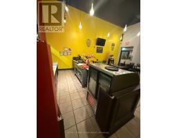 5 40 Wings Road, Vaughan, ON L4L6B2 Photo 4