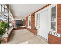 Laundry room - 1575 Church Street, Windsor, ON N8X1V4 Photo 2