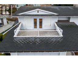 Laundry room - 1085 College Dr, Nanaimo, BC V9R5V5 Photo 2