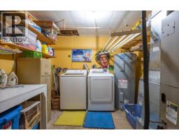 Bedroom - 1085 College Dr, Nanaimo, BC V9R5V5 Photo 4