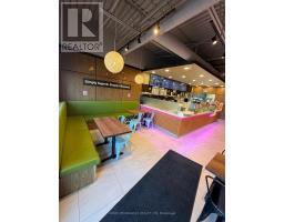 303 325 Maxbecker Drive, Waterloo, ON N2E4H5 Photo 3