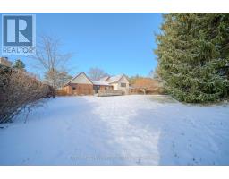 Living room - 1135 Lobelia Court, Oshawa, ON L1G3H3 Photo 3