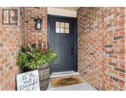 Recreational, Games room - 4 Gryphon Place, Guelph, ON N1G4L7 Photo 2