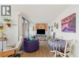 Living room - 206 327 Maitland St, Victoria, BC V9A7G7 Photo 4