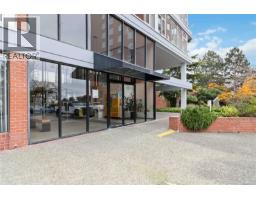 Bathroom - 206 327 Maitland St, Victoria, BC V9A7G7 Photo 2