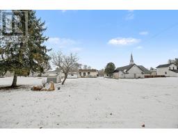 Kitchen - 3236 Yorks Corners Road, Ottawa, ON K0A2G0 Photo 3