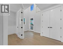 Kitchen - 68 Heritage Ridge, Cochrane, AB T4C2J8 Photo 2