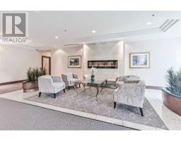 Kitchen - 721 51 Baffin Court, Richmond Hill, ON L4B4P6 Photo 3