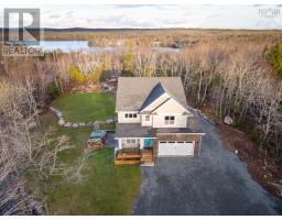 Living room - 4566 St Margarets Bay Road, Lewis Lake, NS B3Z1C4 Photo 2