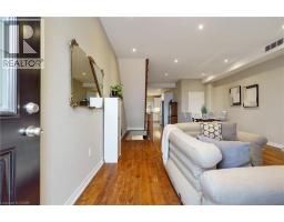 Den - 232 Wellington Street N, Hamilton, ON L8L5A8 Photo 3