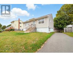 81 Adelaide Avenue, Image 3