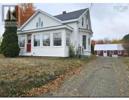 Living room - 8921 221 Highway, Sheffield Mills, NS B0P1H0 Photo 2