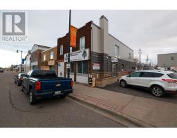 287 Bay St, Thunder Bay, ON P7B1R7 Photo 2