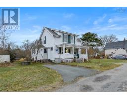Dining room - 6 Ryers Lane, Shelburne, NS B0T1W0 Photo 3
