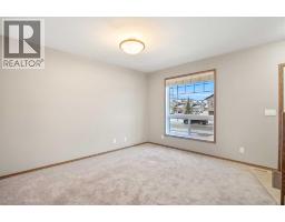 Kitchen - 13 Crimson Court, Blackfalds, AB T4M0A7 Photo 3