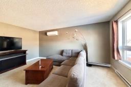 3 A 555 Assiniboine Avenue, Brandon, MB R7A0G3 Photo 2