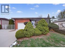 Bathroom - 369 Federal Street, Hamilton, ON L8E2B6 Photo 3