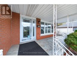 Kitchen - 369 Federal Street, Hamilton, ON L8E2B6 Photo 4